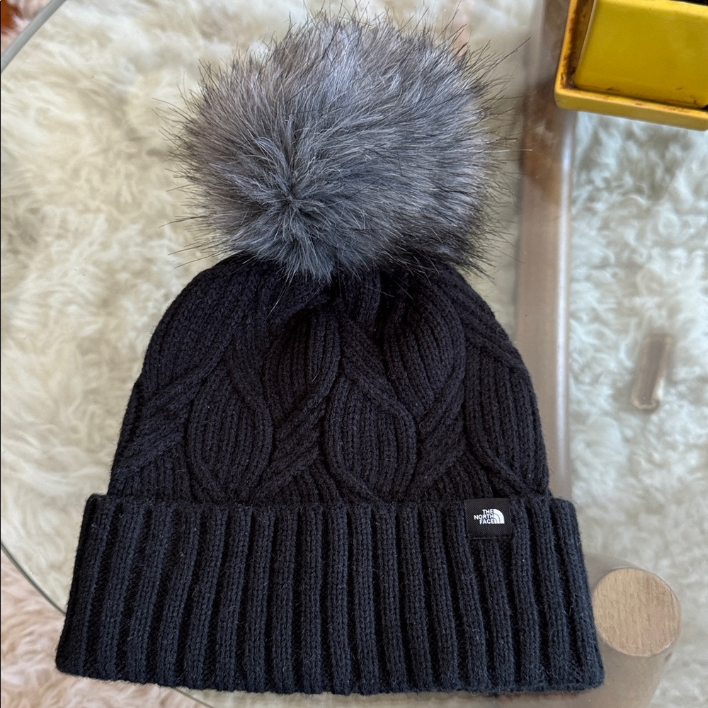 The North Face Oh Mega Fur Pom Beanie Black